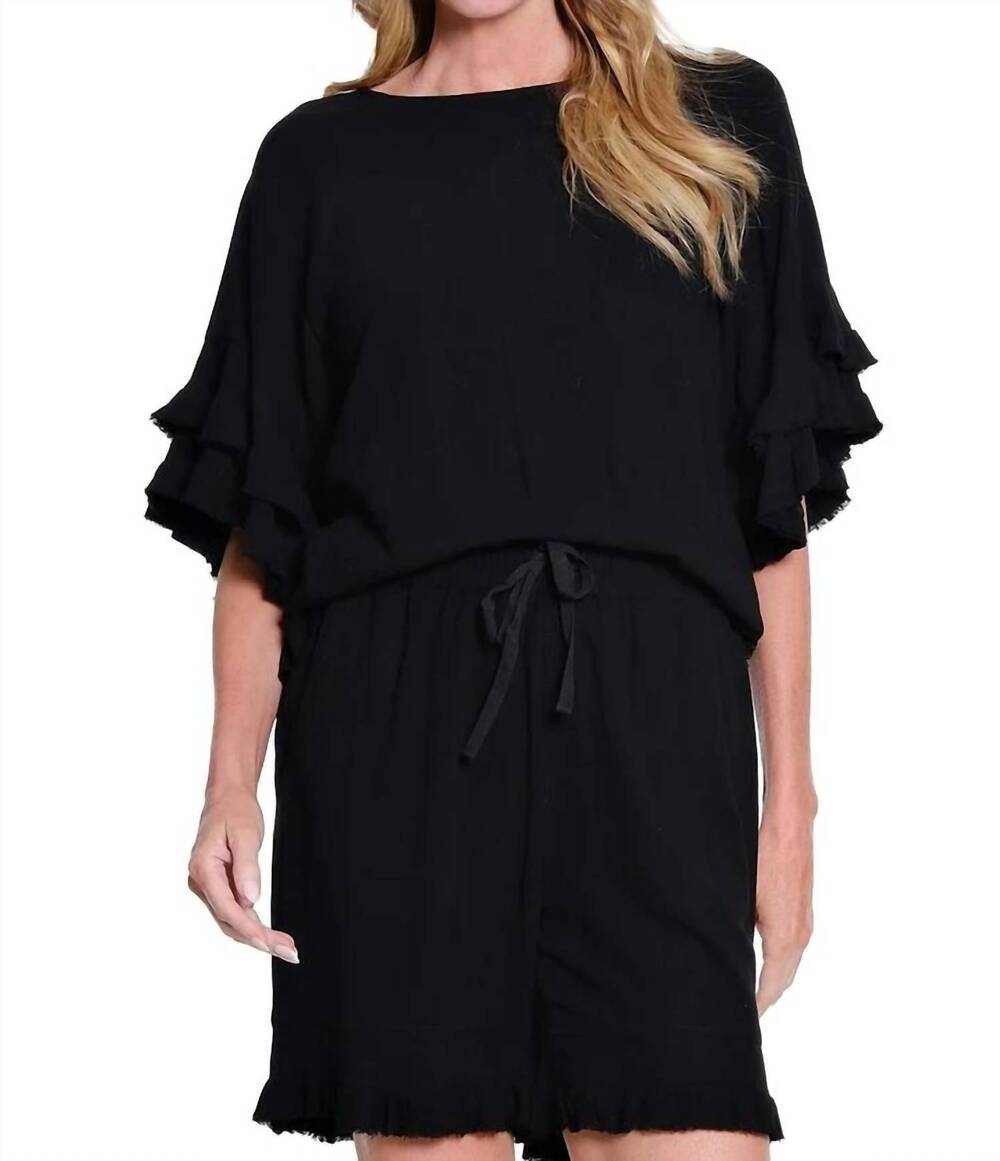 NEW MULTIPLES double flounce raglan sleeve fringe hem top in black